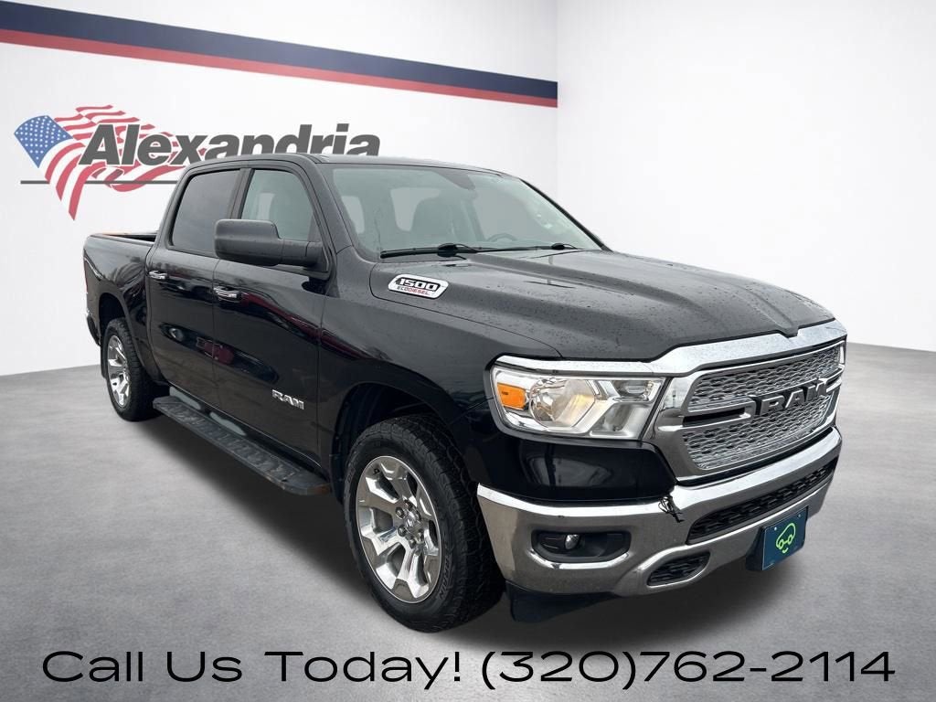 2020 RAM 1500 Big Horn Crew Cab 4x4 5'7" Box