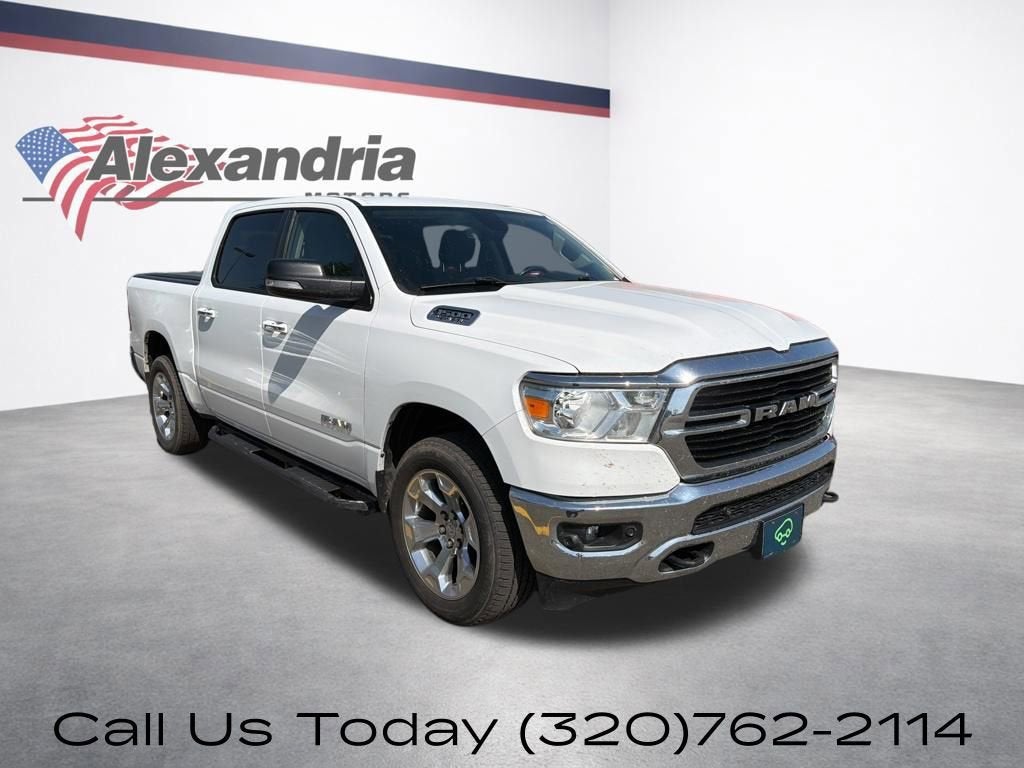 2020 RAM 1500 Big Horn Crew Cab 4x4 5'7" Box