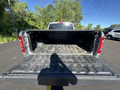 2022 RAM 1500 Big Horn Crew Cab 4x4 6'4" Box