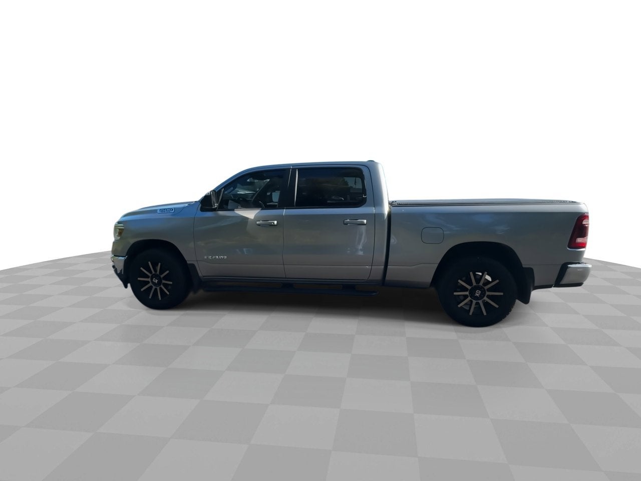 2022 RAM 1500 Big Horn Crew Cab 4x4 6'4" Box