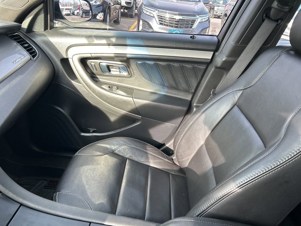 2013 Ford Taurus SEL