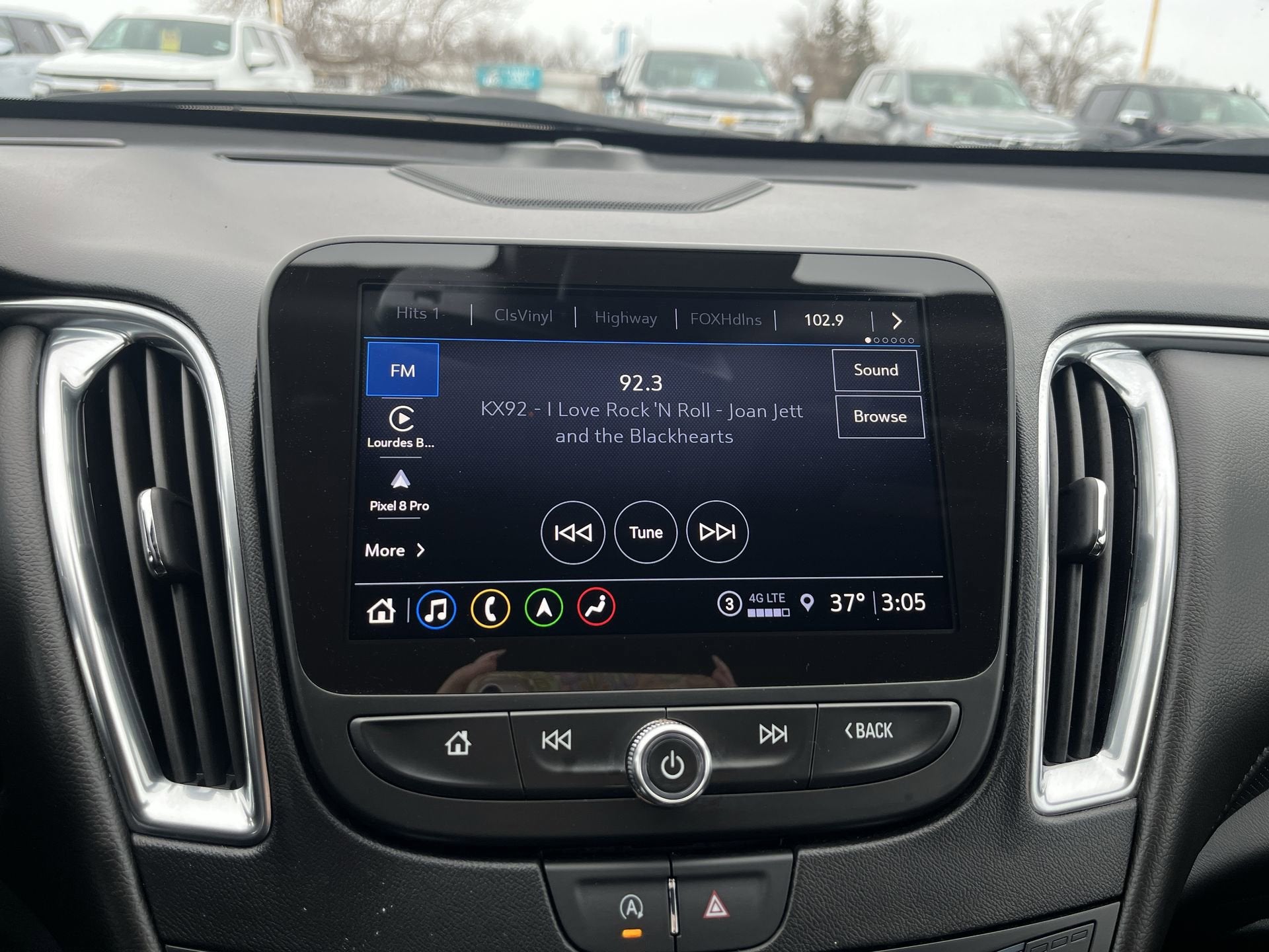 2024 Chevrolet Malibu 2LT