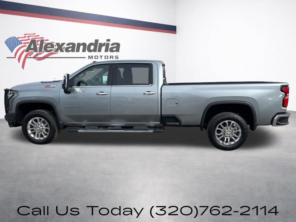 2025 Chevrolet Silverado 3500 HD LTZ