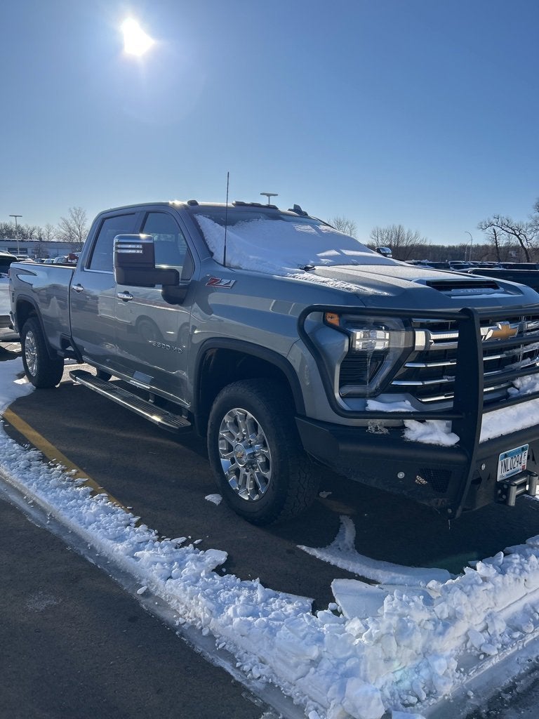2025 Chevrolet Silverado 3500 HD LTZ