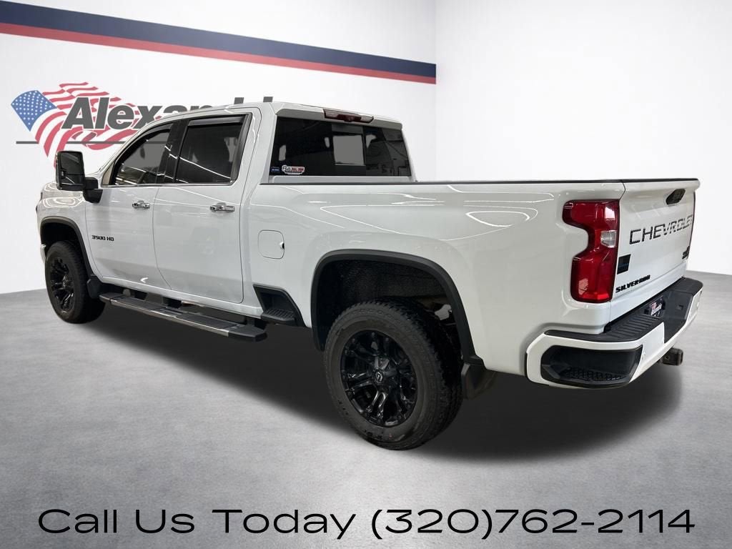 2022 Chevrolet Silverado 3500 HD High Country