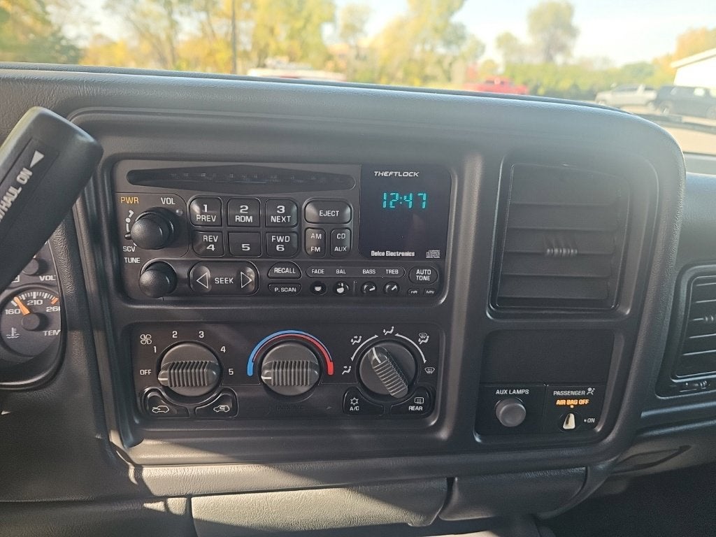 2002 Chevrolet Silverado 2500 HD LS