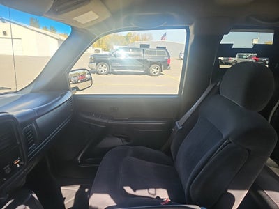 2002 Chevrolet Silverado 2500 HD LS