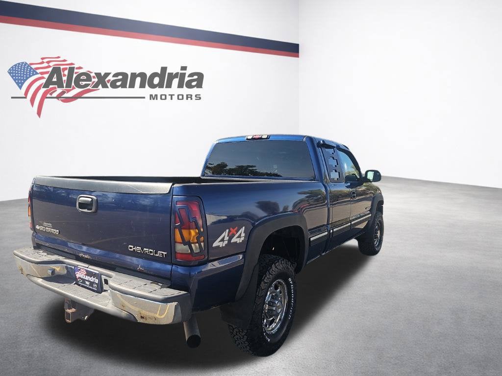 2002 Chevrolet Silverado 2500 HD LS