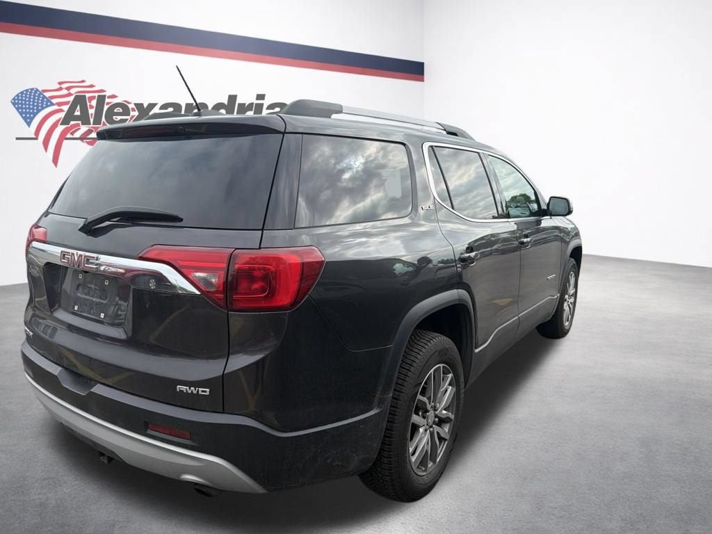 2017 GMC Acadia SLE