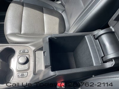2022 GMC Acadia SLT