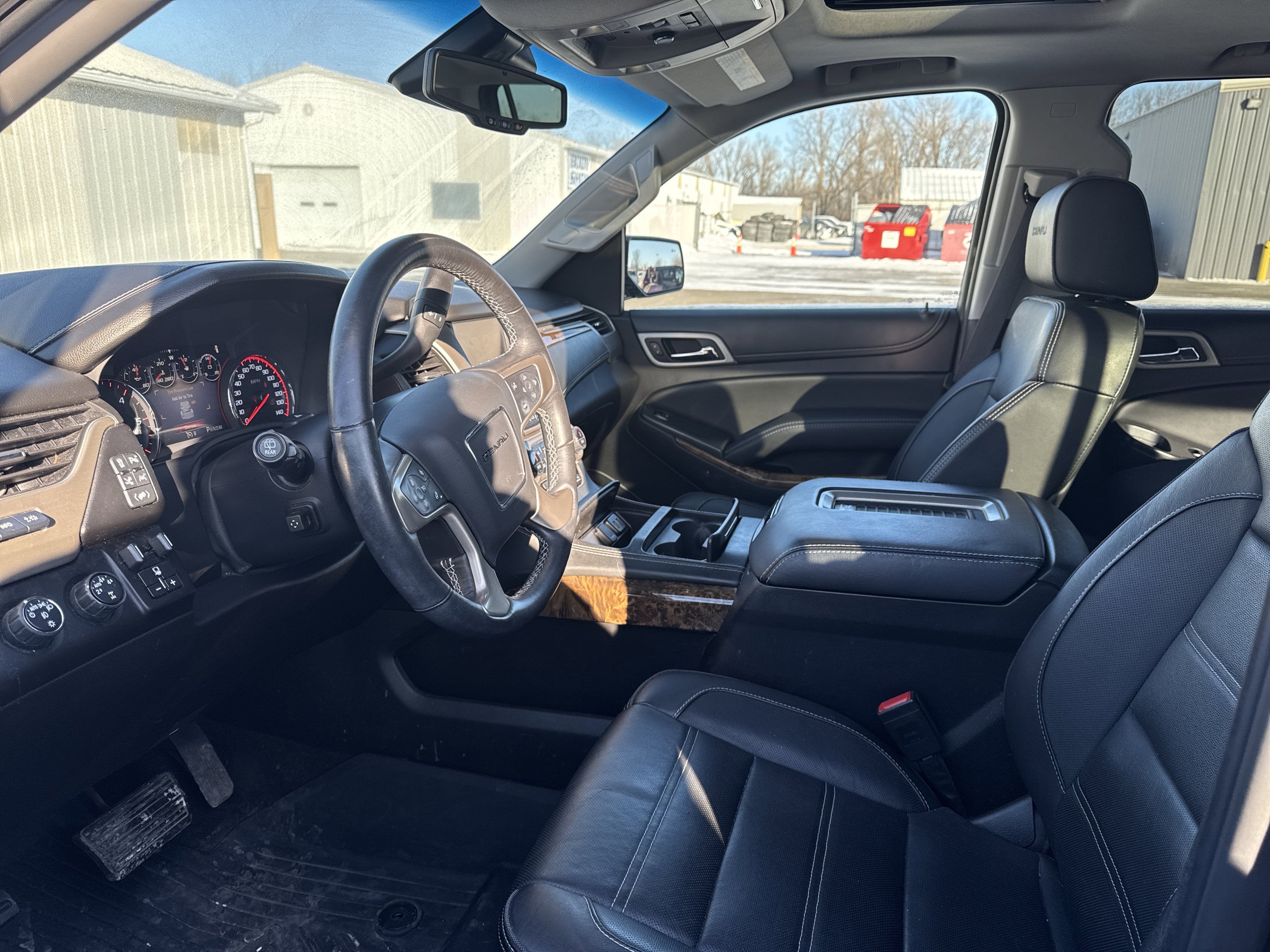 Used 2016 GMC Yukon Denali with VIN 1GKS2CKJ5GR250077 for sale in Alexandria, Minnesota