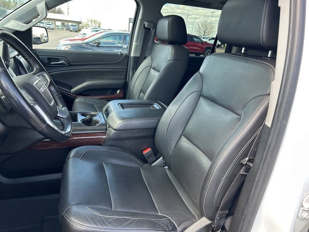 2020 GMC Yukon XL SLT