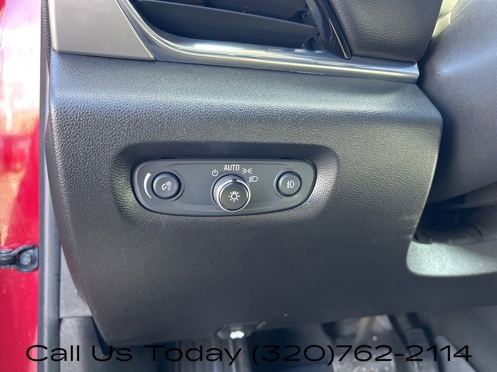 2018 Chevrolet Traverse LT Cloth