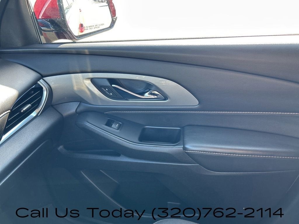 2018 Chevrolet Traverse LT Cloth