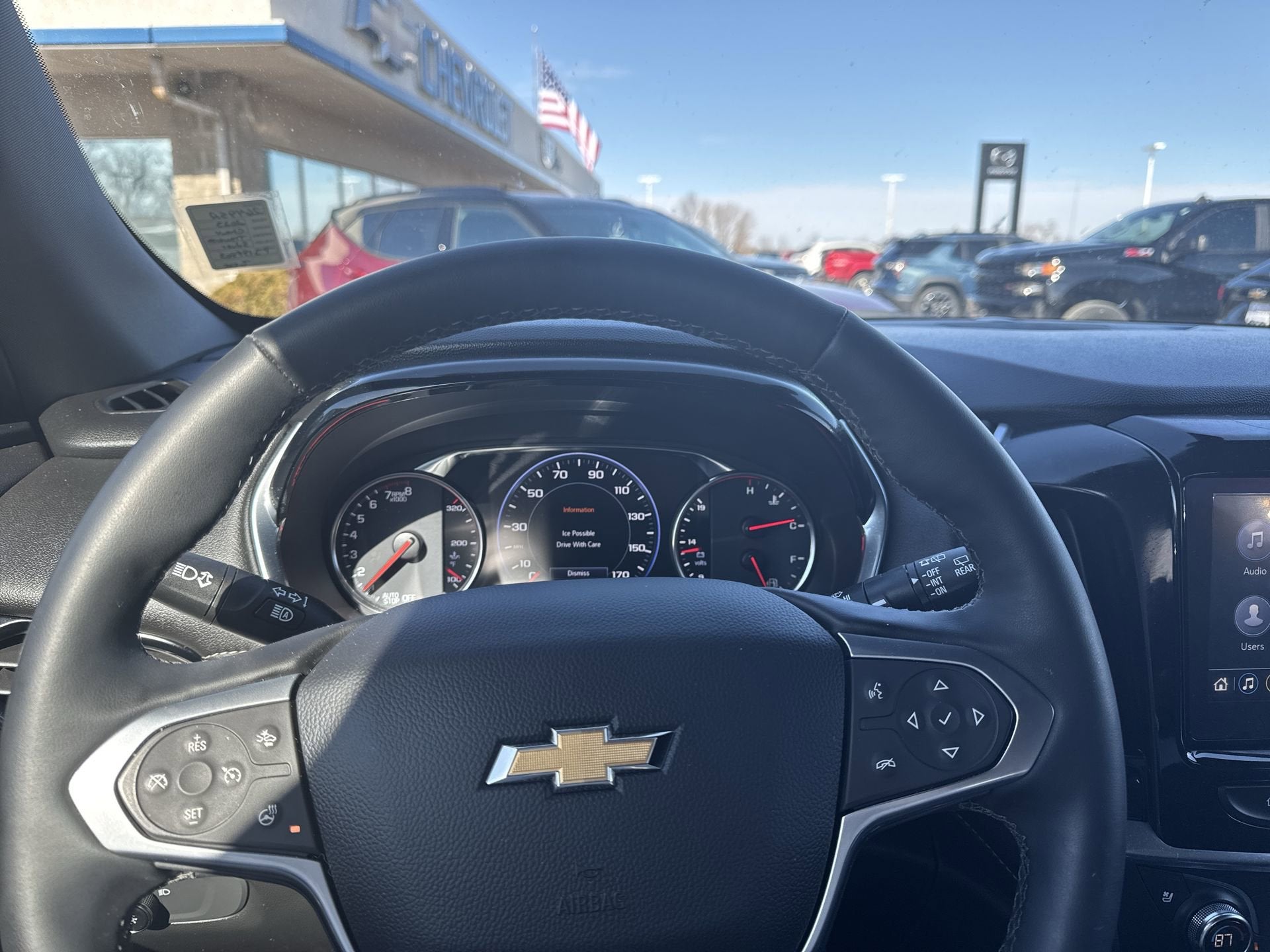 2023 Chevrolet Traverse Premier