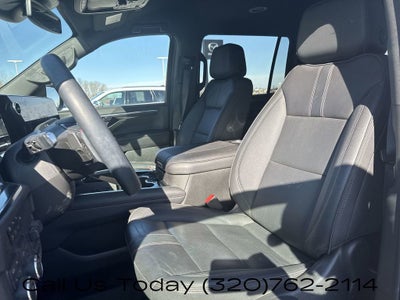 2025 Chevrolet Suburban RST