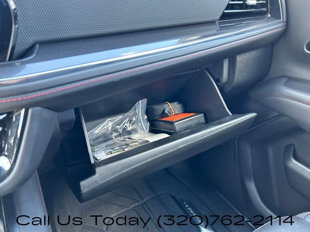 2025 Chevrolet Suburban RST