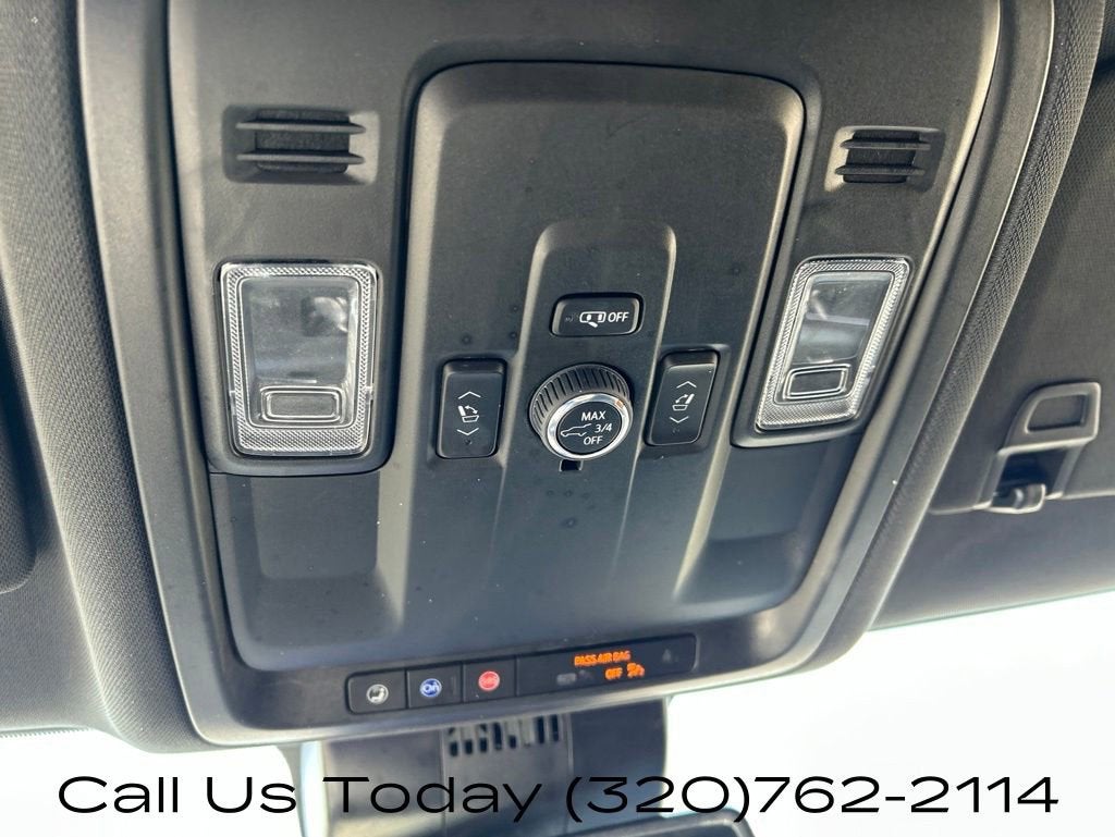 2025 Chevrolet Suburban RST