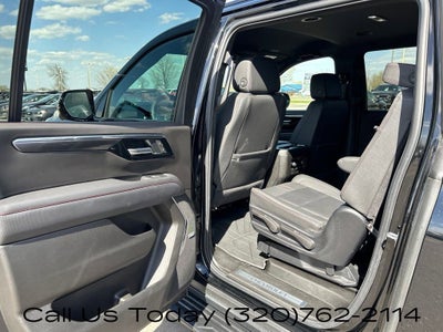 2025 Chevrolet Suburban RST