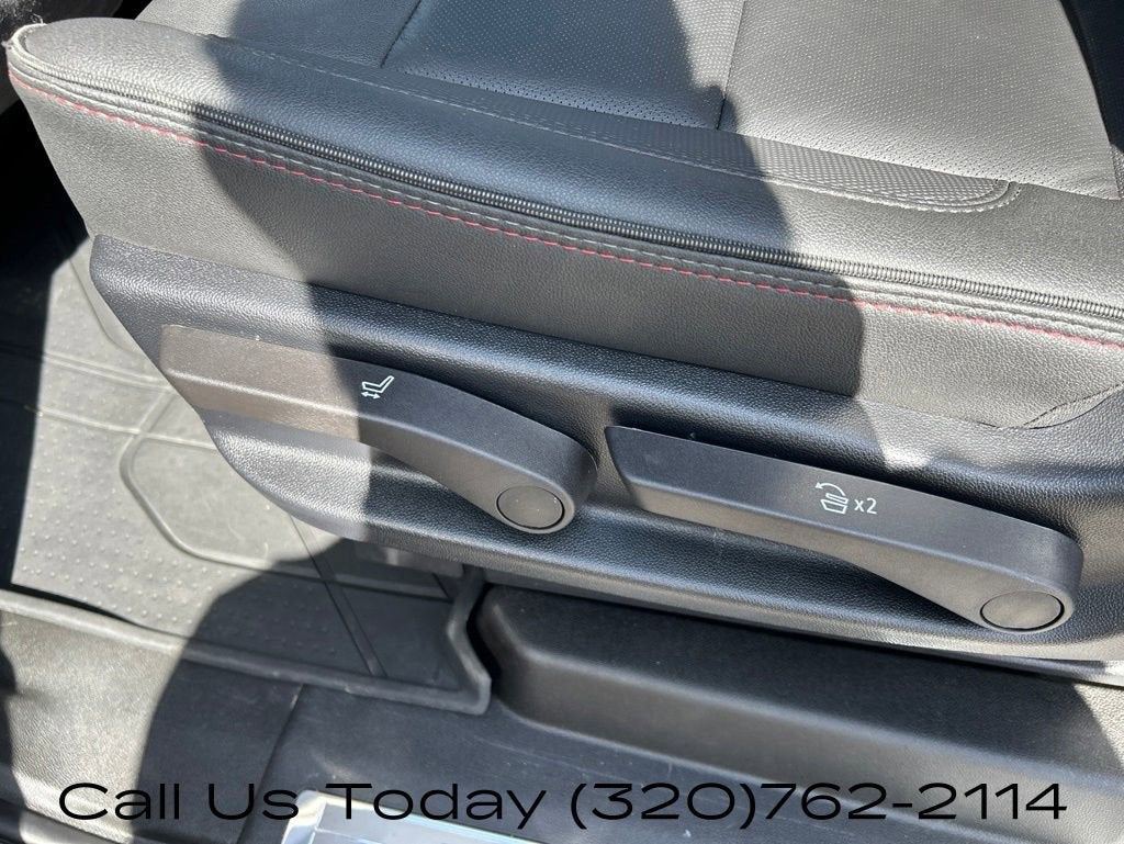 2025 Chevrolet Suburban RST