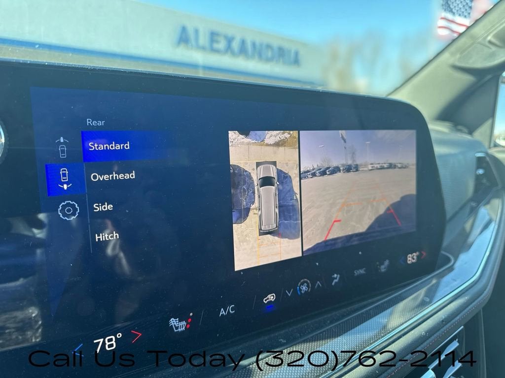 2025 Chevrolet Suburban RST