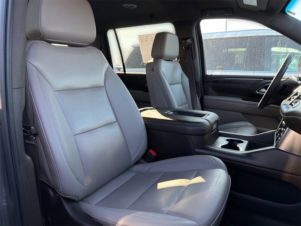 2022 Chevrolet Suburban LT