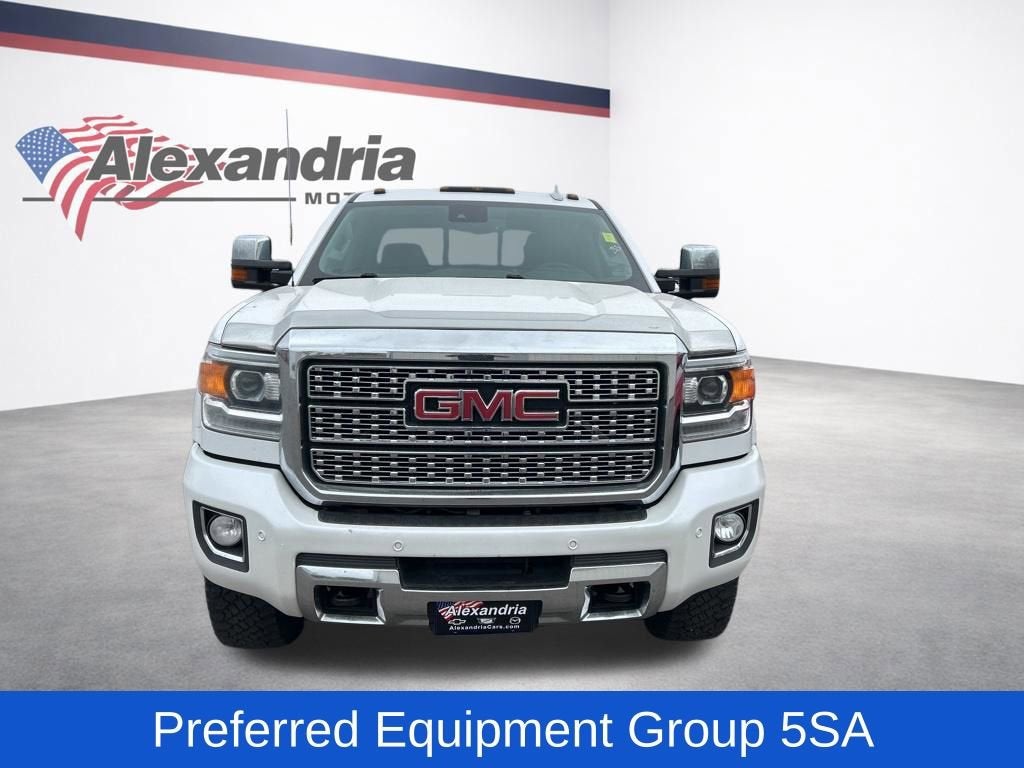 Used 2018 GMC Sierra 2500 Denali HD Denali with VIN 1GT12UEG0JF229305 for sale in Alexandria, Minnesota