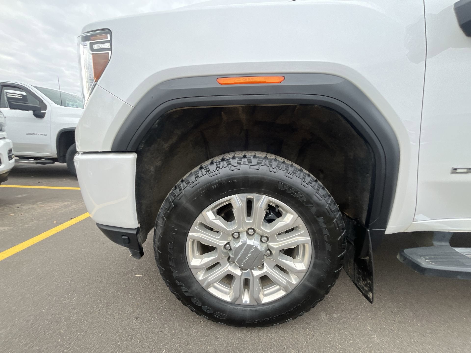 2023 GMC Sierra 2500 HD Denali