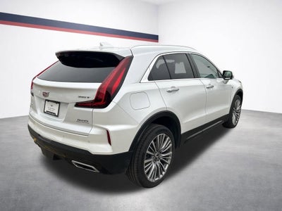 2025 Cadillac XT4 Premium Luxury