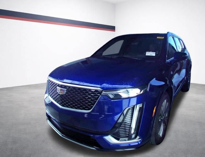 2023 Cadillac XT6 AWD Premium Luxury