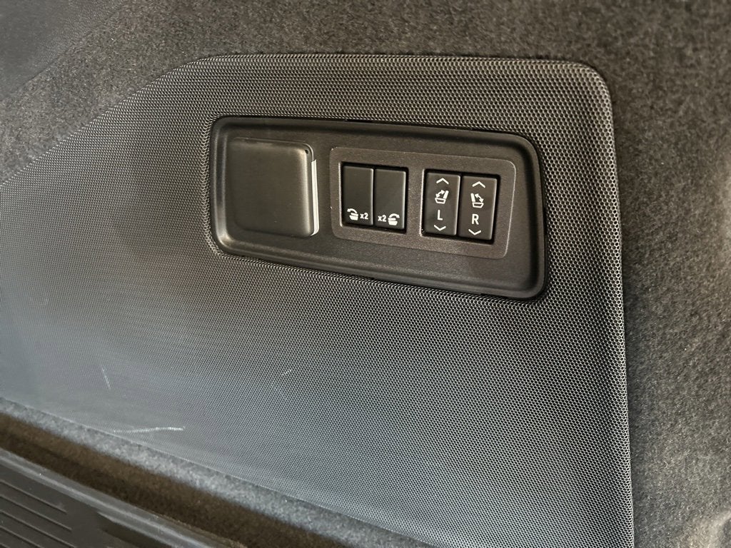 2023 Cadillac Escalade ESV Escalade ESV-V