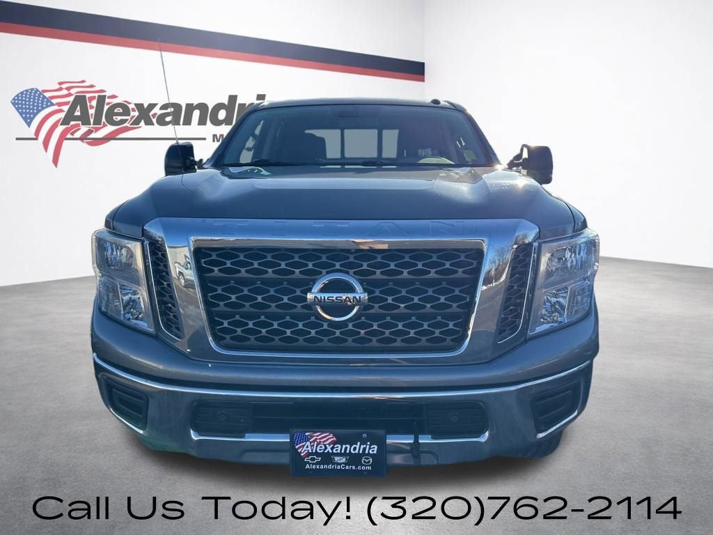 2018 Nissan TITAN XD SV Diesel