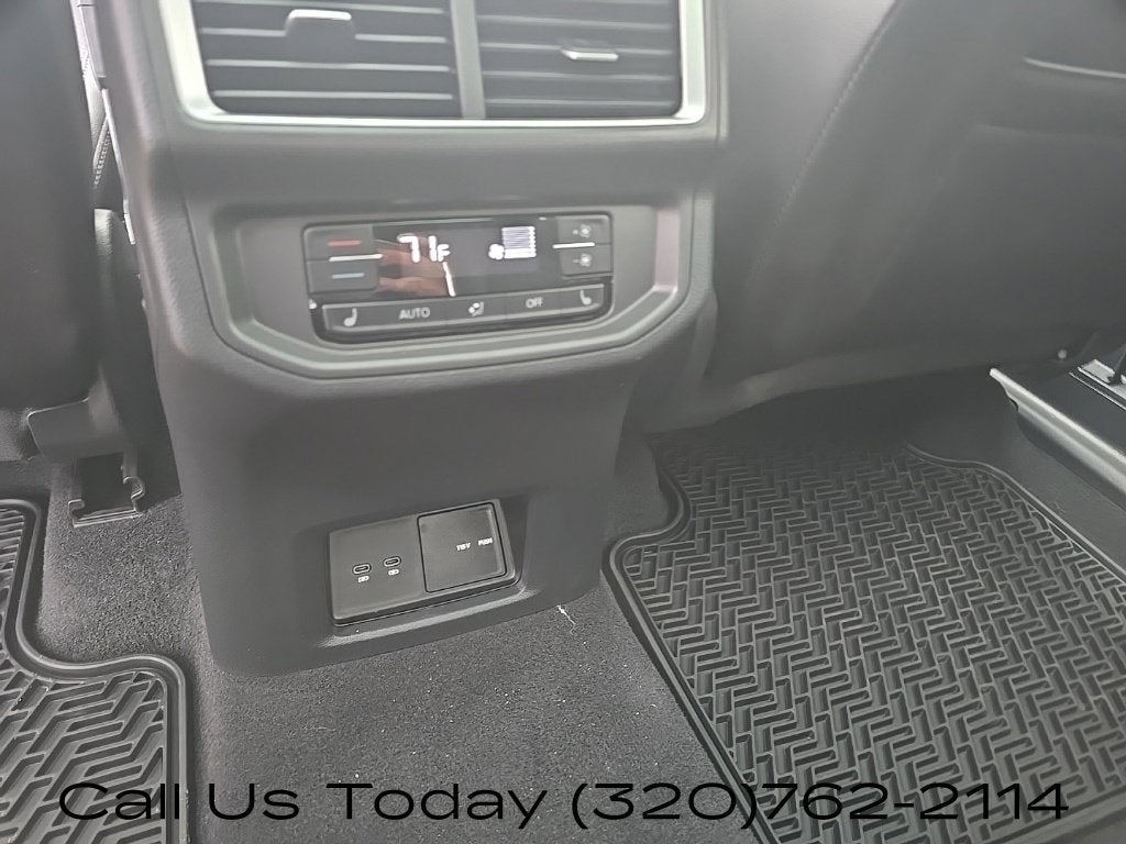2024 Volkswagen Atlas 2.0T SEL