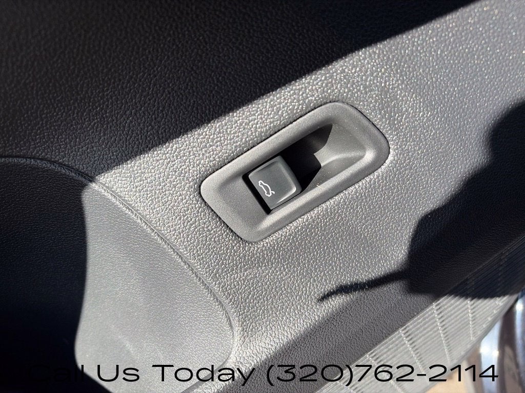 2024 Volkswagen Atlas 2.0T Peak Edition SE w/Technology