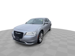 2016 Chrysler 300 Limited