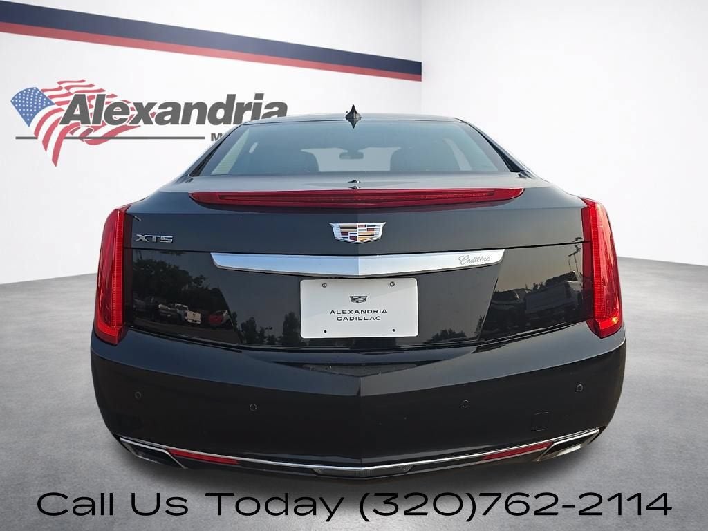 2016 Cadillac XTS Luxury Collection