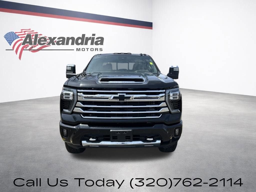 2025 Chevrolet Silverado 3500 HD High Country