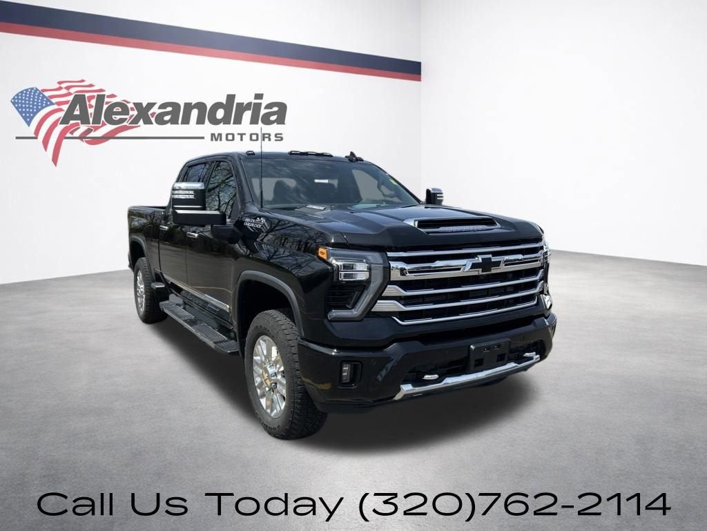 2025 Chevrolet Silverado 3500 HD High Country