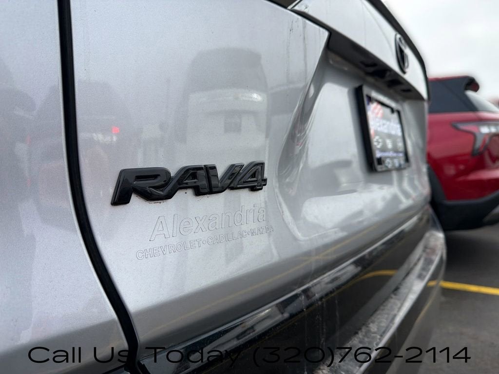 2024 Toyota RAV4 Hybrid XSE