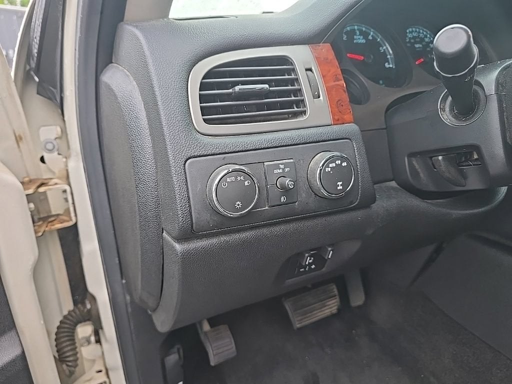 2013 Chevrolet Avalanche LTZ