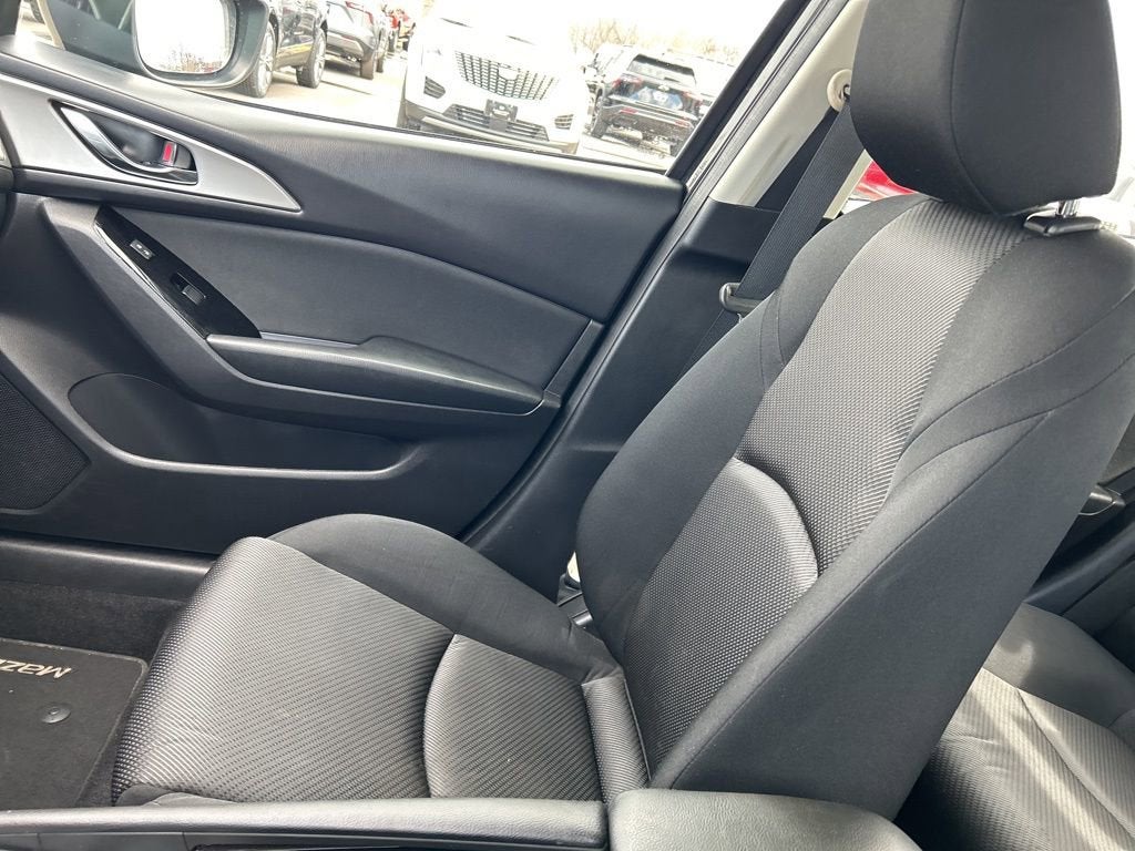 2018 Mazda Mazda3 Sport