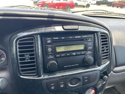 2005 Mazda Mazda Tribute s
