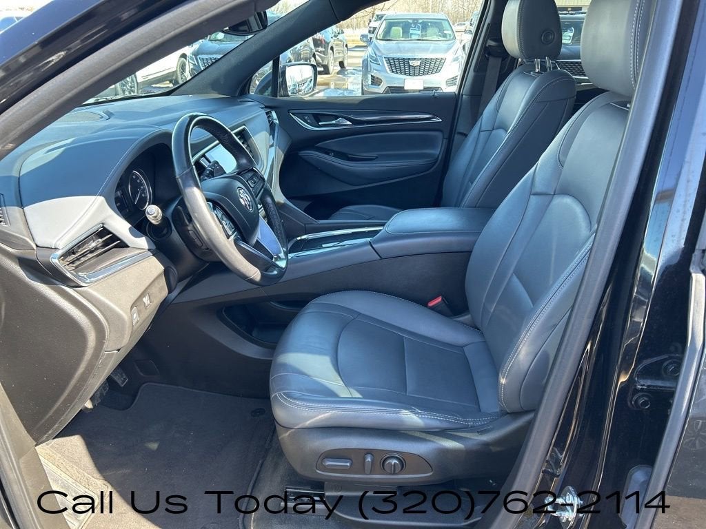 2023 Buick Enclave Essence