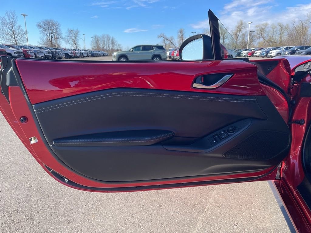 2022 Mazda Mazda MX-5 Miata RF Grand Touring