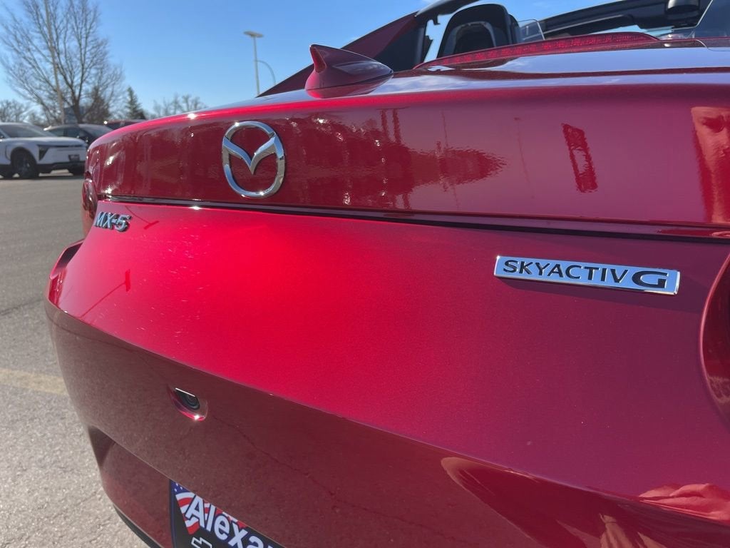 2022 Mazda Mazda MX-5 Miata RF Grand Touring