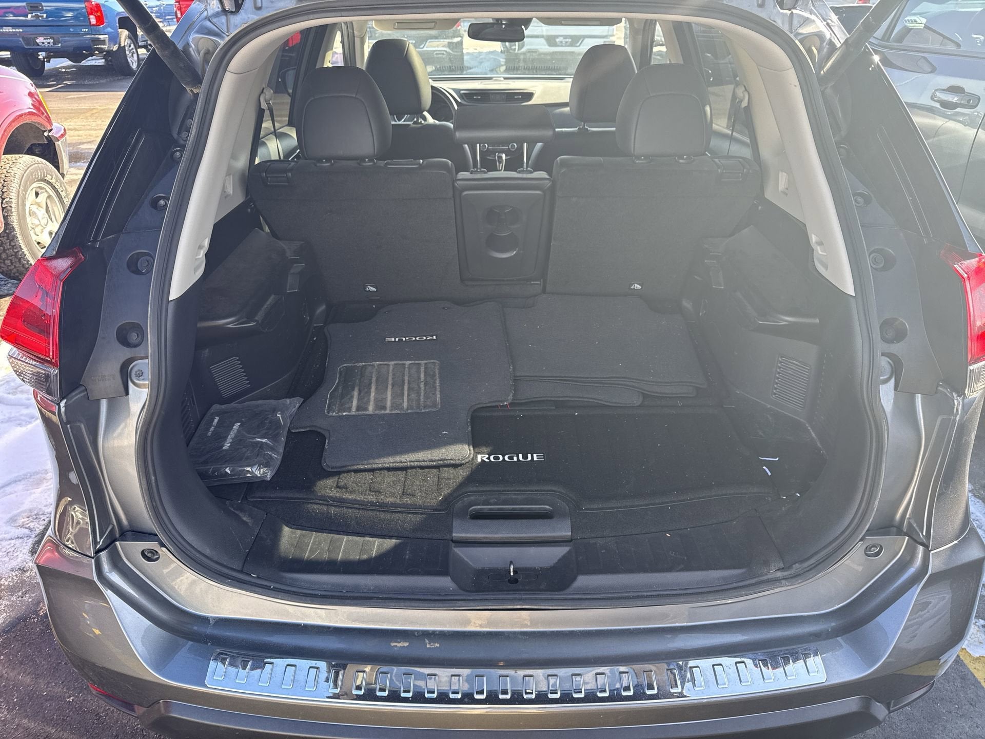 2018 Nissan Rogue SL